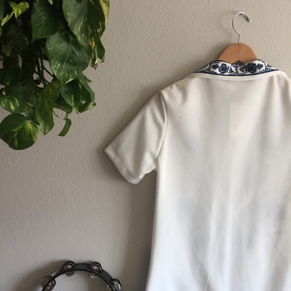 The Porcelain Blouse - Picture 6 of 6